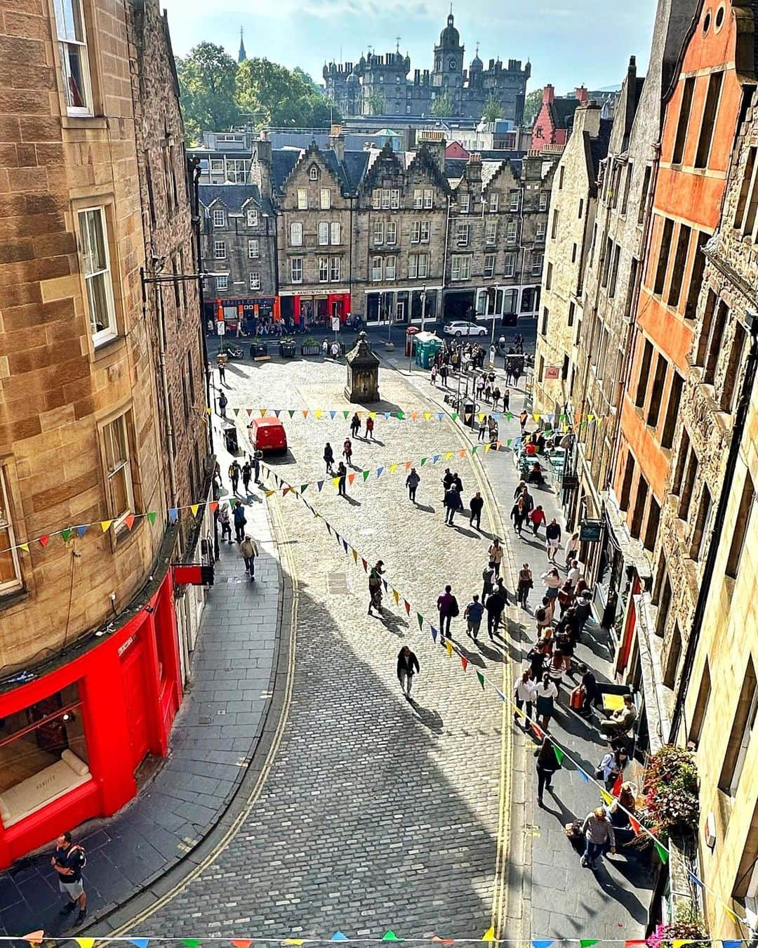 Seyda♥ Travel & Natureさんのインスタグラム写真 - (Seyda♥ Travel & NatureInstagram)「Edinburgh diaries 🥰 #seydauk」9月7日 21時01分 - seydakorkmaz01