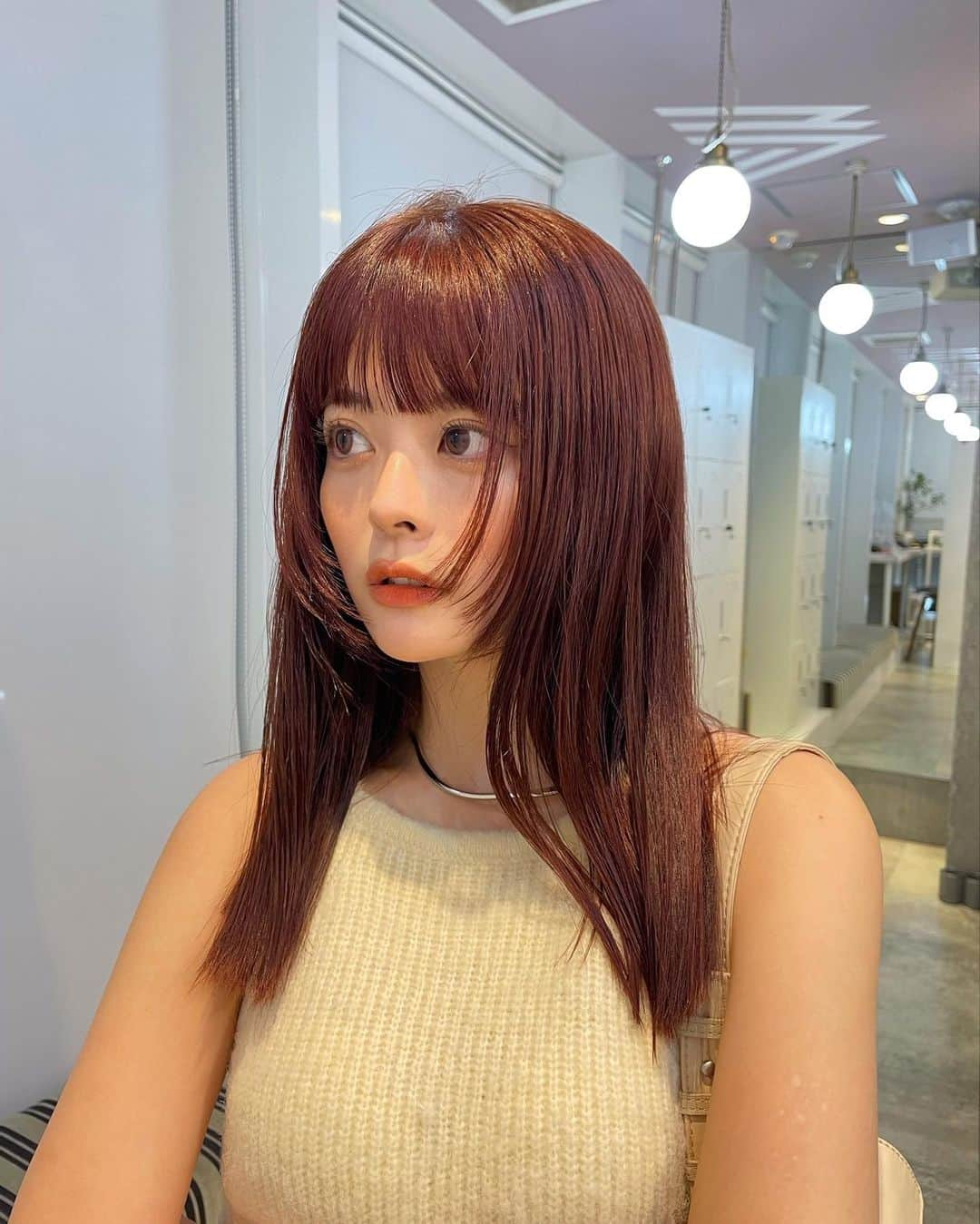 牛江桃子（ももち）さんのインスタグラム写真 - (牛江桃子（ももち）Instagram)「名古屋POPUP前に hair color 💇🏼‍♀️🧡 ⁡ ブリーチ無しで､今回もオレンジ濃いめで🍊 秋服＆秋メイクとの相性抜群で最高に可愛い〜〜 @_kanako517 ありがとう♡ ⁡ ⁡ ついに今週土日 9/9.10 名古屋TGM 🍂🤎 Lil Ambition で初の愛知POPUP本当に嬉しい､､😢♡ そして東海の皆様にお会いできるの本当に楽しみすぎる😢🐻♡！！ ⁡ 名古屋POPUP行くよ！って子〜？🙋🏻‍♀️🧡 ⁡ ⁡ PS、オススメの名古屋飯あったらコメントで教えて下さい､､🍚📝🤎(今回名古屋飯vlog回そうかなって思ってる､､😳♥︎！) ⁡」9月7日 20時57分 - momochi.661