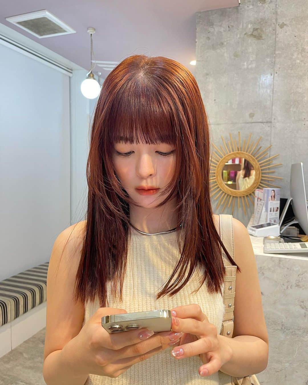 牛江桃子（ももち）さんのインスタグラム写真 - (牛江桃子（ももち）Instagram)「名古屋POPUP前に hair color 💇🏼‍♀️🧡 ⁡ ブリーチ無しで､今回もオレンジ濃いめで🍊 秋服＆秋メイクとの相性抜群で最高に可愛い〜〜 @_kanako517 ありがとう♡ ⁡ ⁡ ついに今週土日 9/9.10 名古屋TGM 🍂🤎 Lil Ambition で初の愛知POPUP本当に嬉しい､､😢♡ そして東海の皆様にお会いできるの本当に楽しみすぎる😢🐻♡！！ ⁡ 名古屋POPUP行くよ！って子〜？🙋🏻‍♀️🧡 ⁡ ⁡ PS、オススメの名古屋飯あったらコメントで教えて下さい､､🍚📝🤎(今回名古屋飯vlog回そうかなって思ってる､､😳♥︎！) ⁡」9月7日 20時57分 - momochi.661