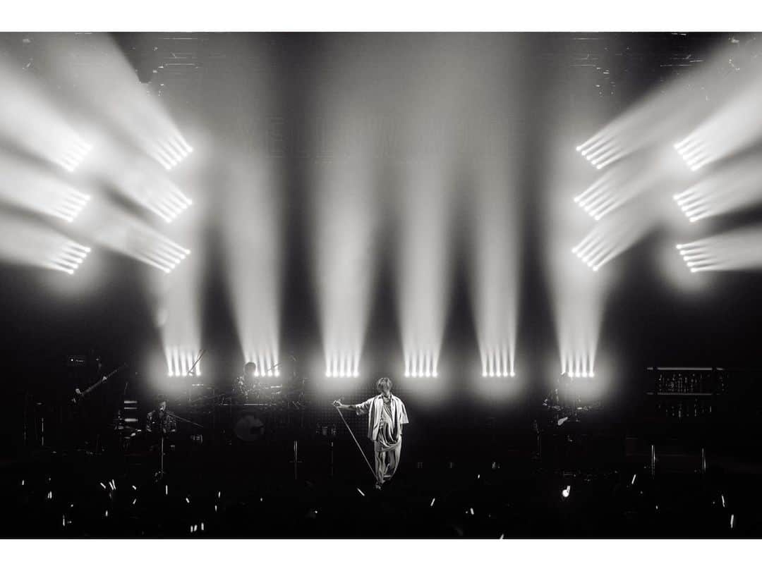 赤西仁さんのインスタグラム写真 - (赤西仁Instagram)「Yellow Note Tour 2023 もう半分終わっちゃう。。  #YELLOWNOTE @julian_cihi」9月7日 12時45分 - jinstagram_official