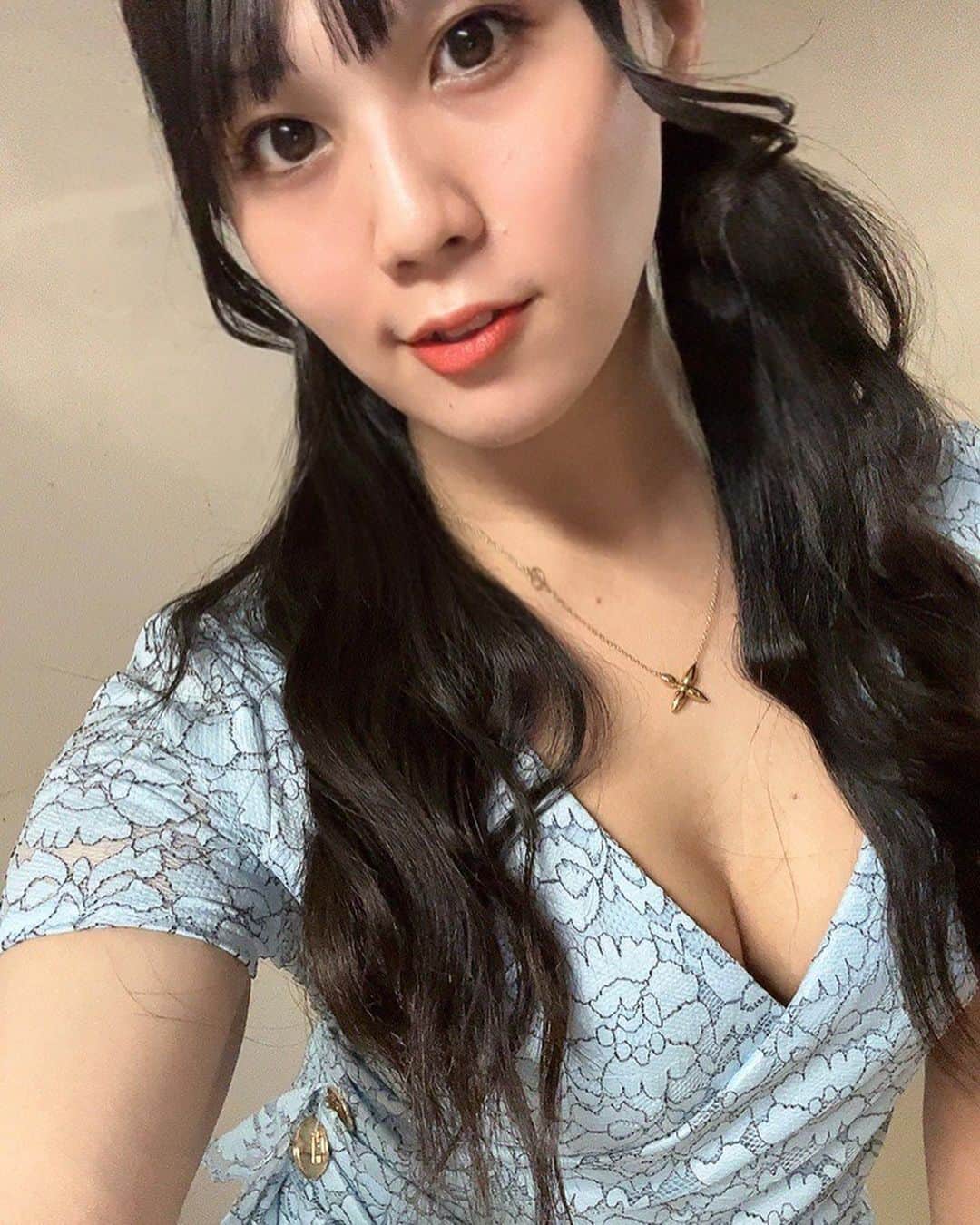 のインスタグラム：「せっかくフワフワにしたけん 記念撮影したばい📸💫  あり？？？w  #声優 #声優さん好きな人と繋がりたい #声真似 #voice #voiceactor #voice #anime #animation #アニメ  #photo #japanese #japan #instagood #instagram #instapic #happy #goodday #beauty #beautiful #youtube #tiktok #twitter #influencer #love #smile #cute #philippines #fit #fitness #summer #gym」