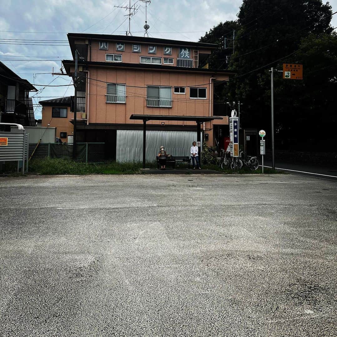 今成夢人のインスタグラム：「圧倒的にのんびりした空間。多磨町。ゆるくて、温かい。」