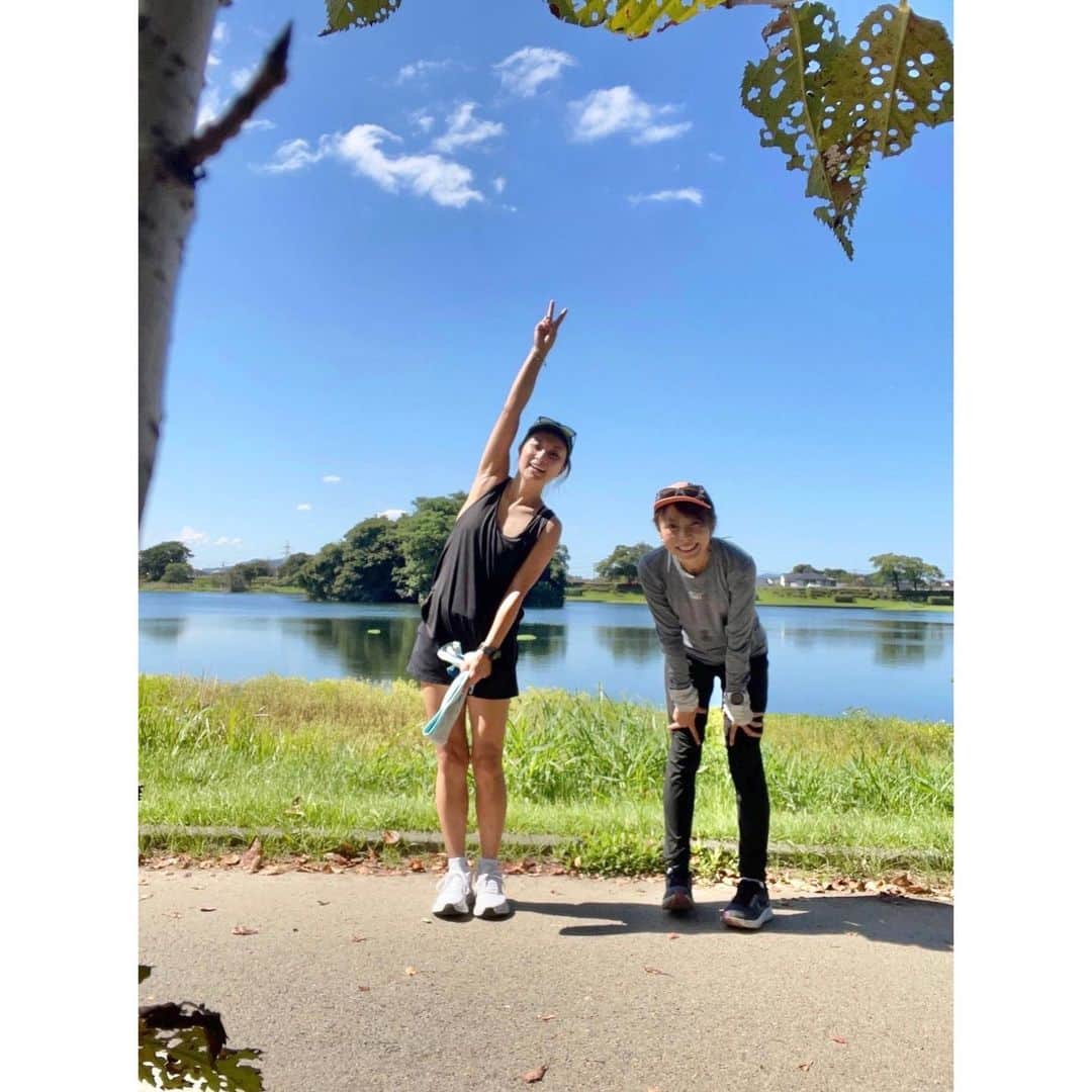伴都美子のインスタグラム：「✔️ ⁡ 久しぶりに江津湖周辺をジョギング。 景色も素晴らしく風がとっても気持ち良かった。 ⁡ 今日は象のエリとマリーに会えました🐘 ⁡ よしえちゃんの経験談やアドバイスを 参考にランを楽しもう。 ⁡ 目標は怪我をしない､です！ ⁡ ⁡ #🏃🏼‍♀️  #江津湖  #ジョギング #ゆっくりペース」