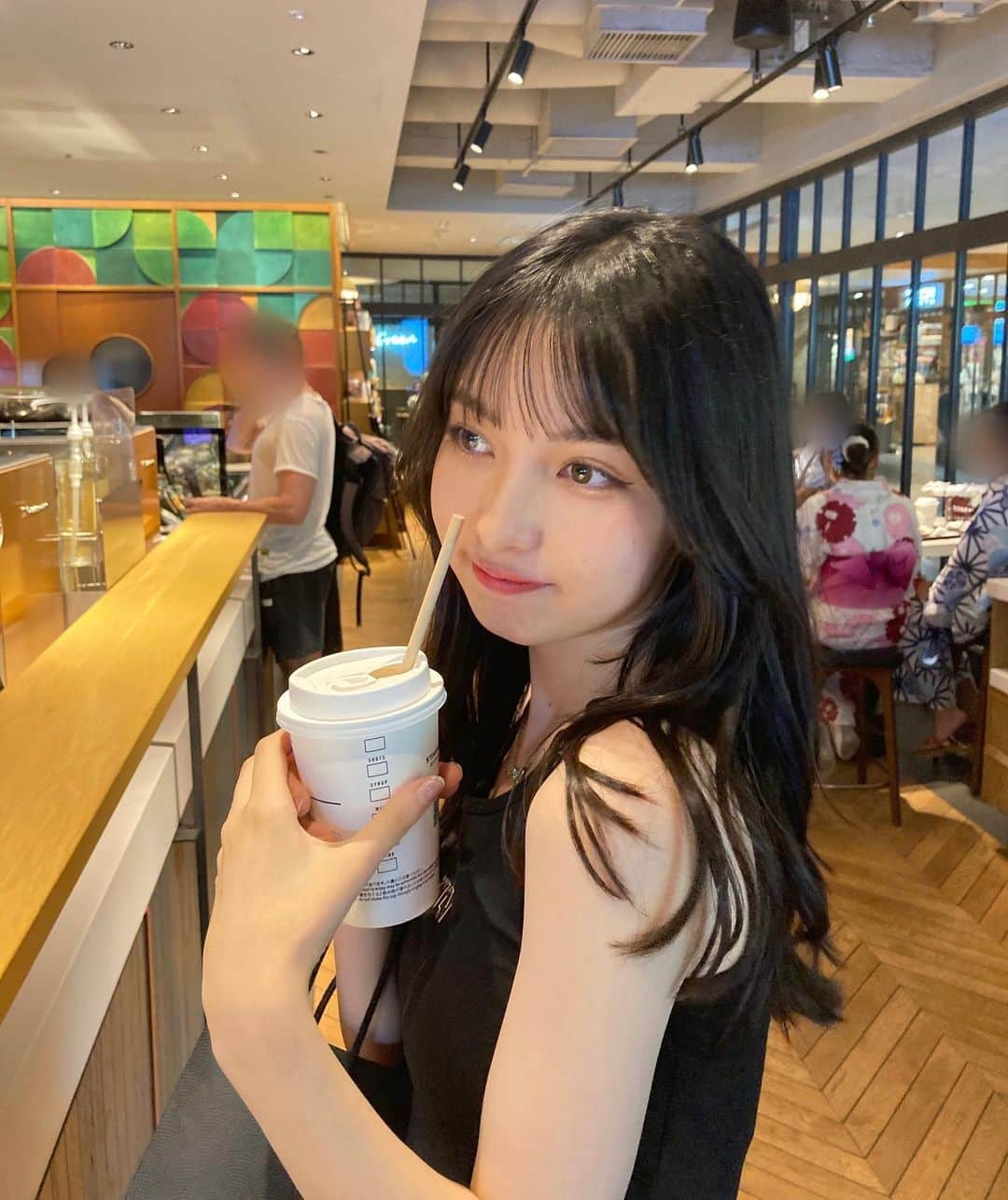 川原美杏のインスタグラム：「もう夏も終わりなの早すぎてるー！！ みんなは夏にやり残した事とかあるー？  #ニコラ #nicola #ニコモ #川原美杏 #ニコラ10月号発売中」