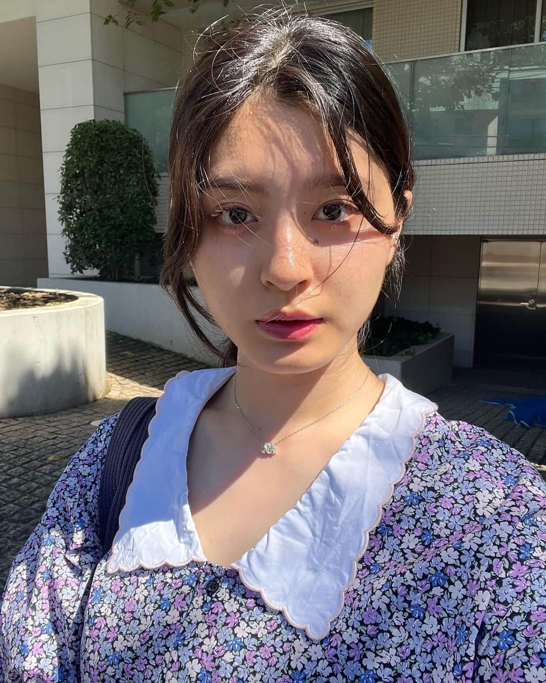 草野星華のインスタグラム：「. 本当に写真ないね最近。 詰め合わせみたいな投稿ばかり、ごめんね🍜  一昨日友達の誕生日を祝ったんです。 色々サプライズ大失敗しました。こんなにも失敗するかという1日。 でもそれも含めてとっても楽しかった。♡ おめでとう㊗️」