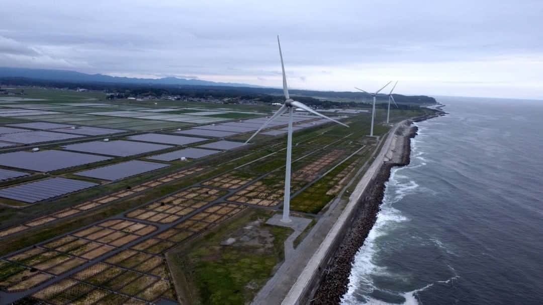 The Japan Timesさんのインスタグラム写真 - (The Japan TimesInstagram)「Following the 2011 triple disaster — and the subsequent cratering of support for nuclear energy — Fukushima Prefecture has positioned itself at the forefront of Japan’s low-carbon transition.  Few projects better exemplify that than the Minamisoma Mano-Migita-Ebi solar power plant, which was the largest in Fukushima Prefecture until 2019 and is made up of 220,000 solar panels that, if laid end to end, would cover 350 kilometers — roughly the distance between Nagoya and Tokyo. The panels can generate up to 60 megawatts of electricity, enough to power 20,000 households.  Because of projects like the Minamisoma facility, Fukushima Prefecture has claimed the crown as the Tohoku region’s leader in cumulative solar power generation since 2013, and this is a direct consequence of the reconstruction policies that were put in place after the March 2011 earthquake, tsunami and nuclear disaster. Read more with the link in our bio.  📸 Francesco Bassetti  #japan #fukushima #energy #news #environment #japantimes #日本 #福島 #ニュース #環境 #ジャパンタイムズ」9月7日 18時30分 - thejapantimes