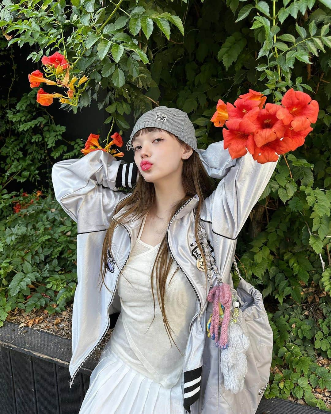 ジミンのインスタグラム：「가을🍂인가?🌷」