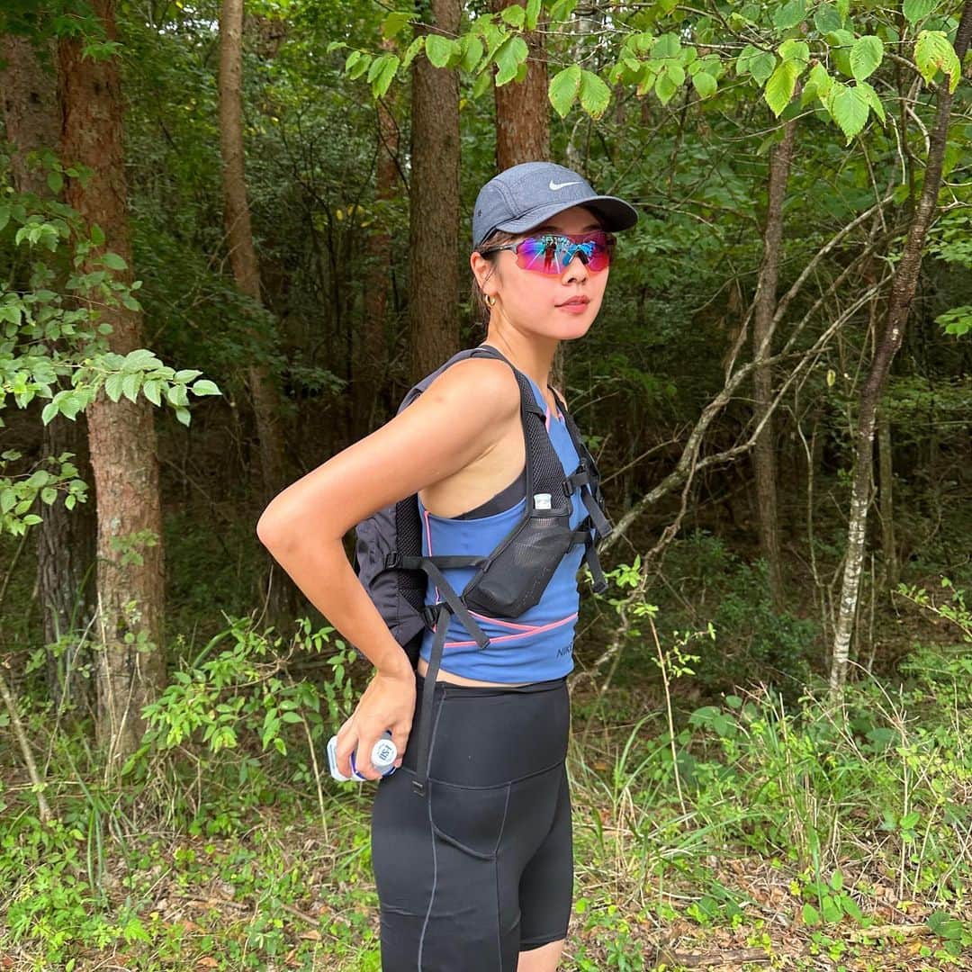 のインスタグラム：「先週末、ついにトレランデビューした⛰️🏃‍♀️いぇーい」