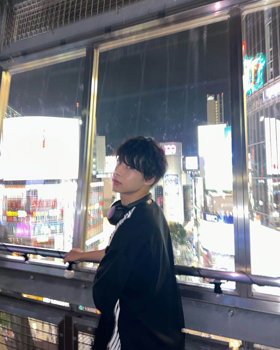 堀内結流さんのインスタグラム写真 - (堀内結流Instagram)「_ Night shibuya 🌉」9月7日 19時12分 - yuiru_supafuru