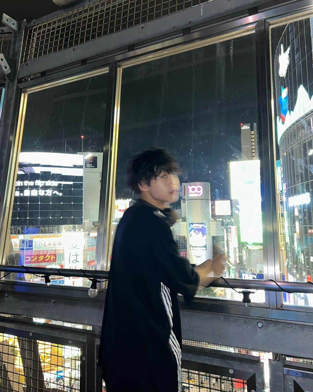 堀内結流さんのインスタグラム写真 - (堀内結流Instagram)「_ Night shibuya 🌉」9月7日 19時12分 - yuiru_supafuru