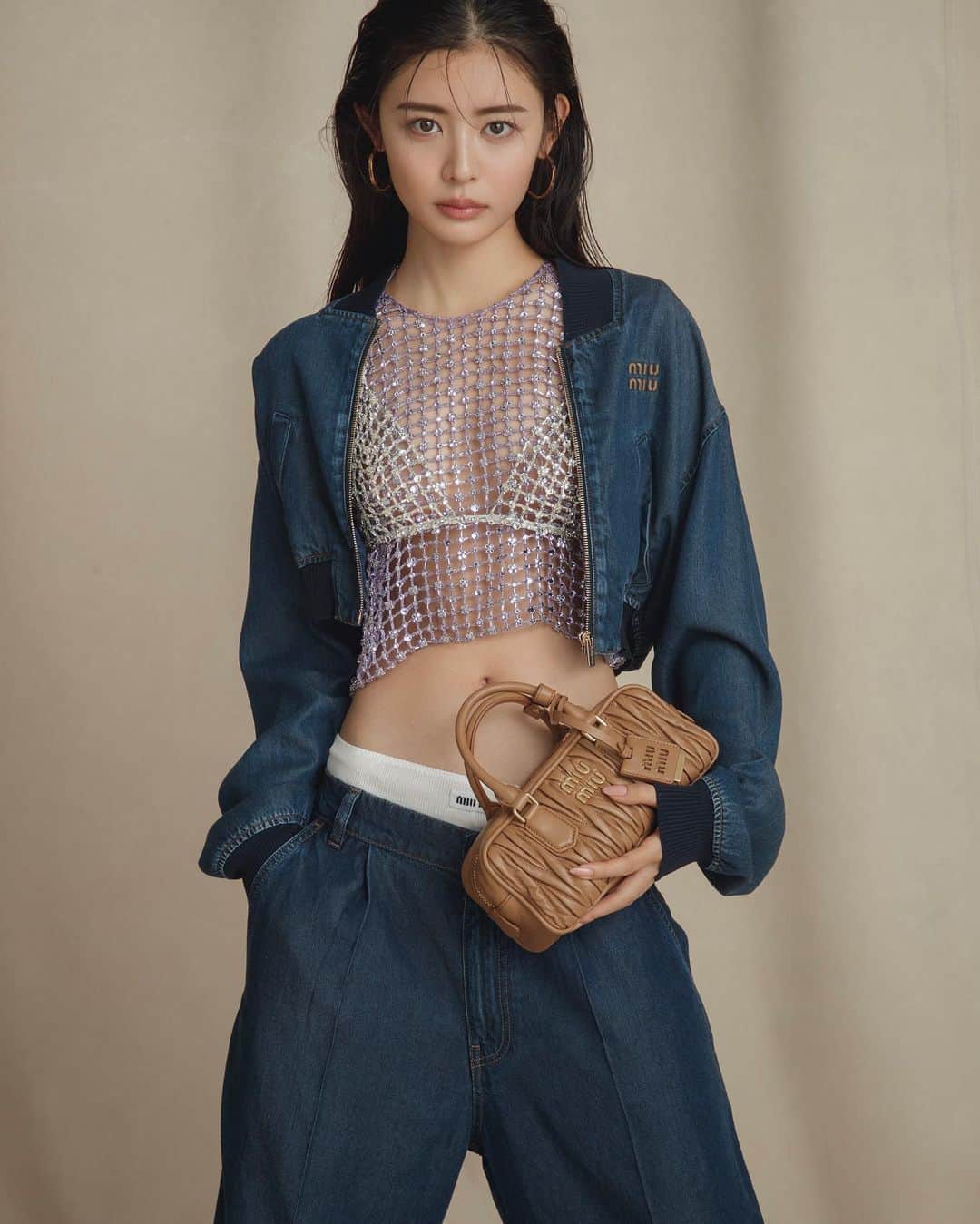 菊地泰久のインスタグラム：「@starandsummer  @vivi_mag_official   #古畑星夏 #vivi #菊地泰久 #yasuhisakikuchi #beauty #makeup #fashion #portrait #jewelry #gravure #shooting #photography #photographer #model #studio」