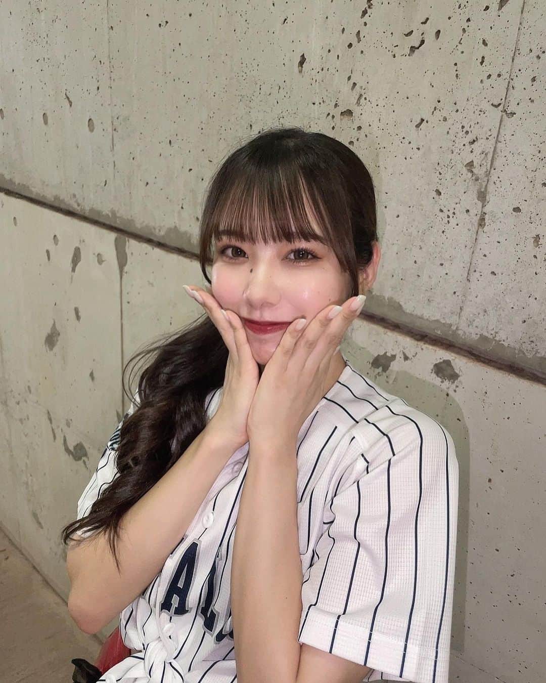 NUIのグルメインスタ