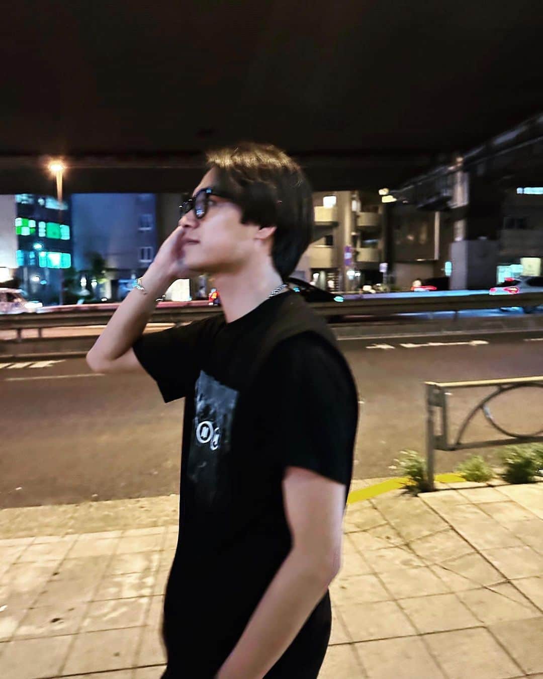 井上想良のインスタグラム：「・ ぷらぷら。 ちょっと涼しくなってきましたね。 @sequel_official_」