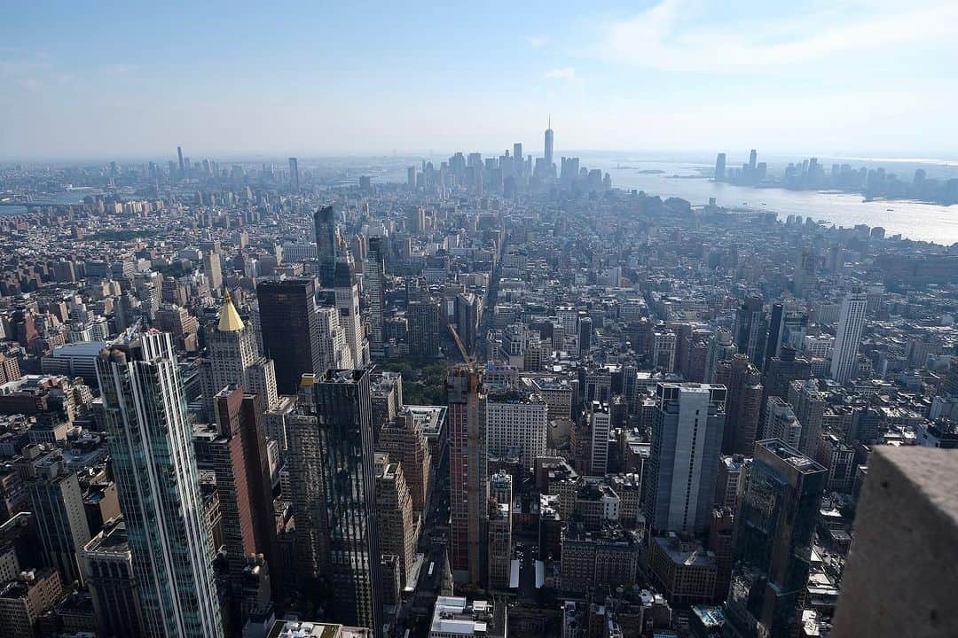 安部潤さんのインスタグラム写真 - (安部潤Instagram)「NY徘徊中、初めて来た26年前とほぼ変わらない。、 大金払って、久々にエンパイアに登りました。」9月8日 6時32分 - jun_abe_jun_abe