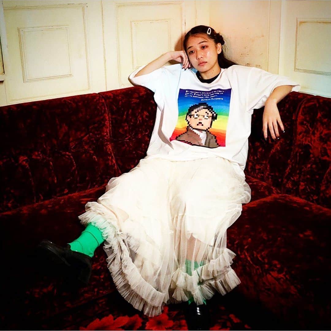 村上隆のインスタグラム：「@tonari_no_zingaro  T_shirts Satoshi Nakamoto 🙇‍♂️」
