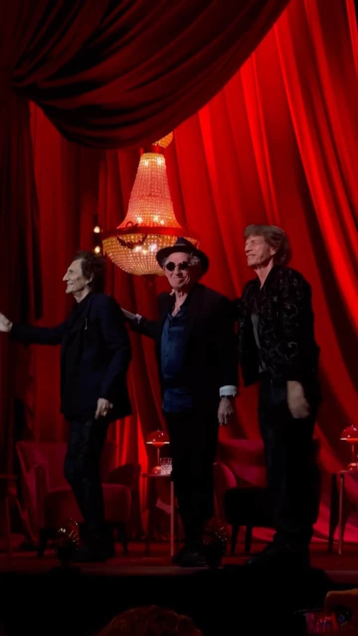 The Rolling Stonesのインスタグラム：「*HACKNEY DIAMONDS*  Smash and grab from October 20! 💎 Link in bio 👆  #therollingstones #rollingstones #hackneydiamonds」