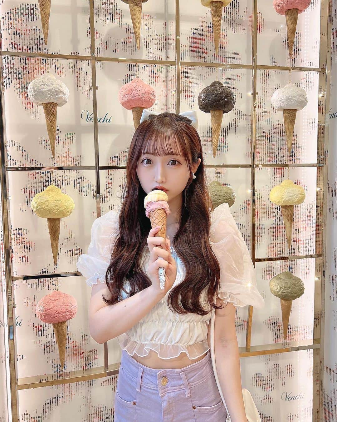 星野麻里愛さんのインスタグラム写真 - (星野麻里愛Instagram)「アイスクリーム食べに行ってきた🍦🐵  #久屋大通#久屋大通パーク  #久屋大通グルメ」9月7日 22時04分 - maria.pink28