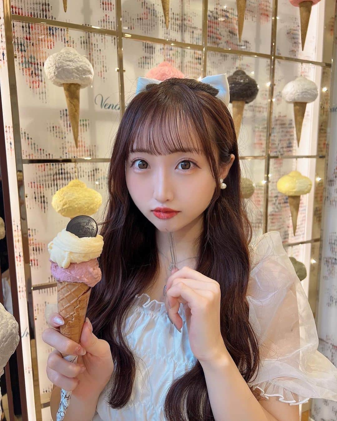 星野麻里愛さんのインスタグラム写真 - (星野麻里愛Instagram)「アイスクリーム食べに行ってきた🍦🐵  #久屋大通#久屋大通パーク  #久屋大通グルメ」9月7日 22時04分 - maria.pink28