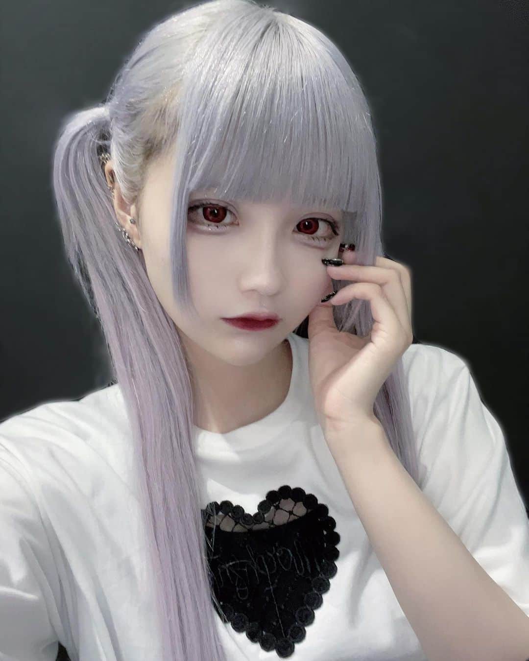 のインスタグラム：「🖤」