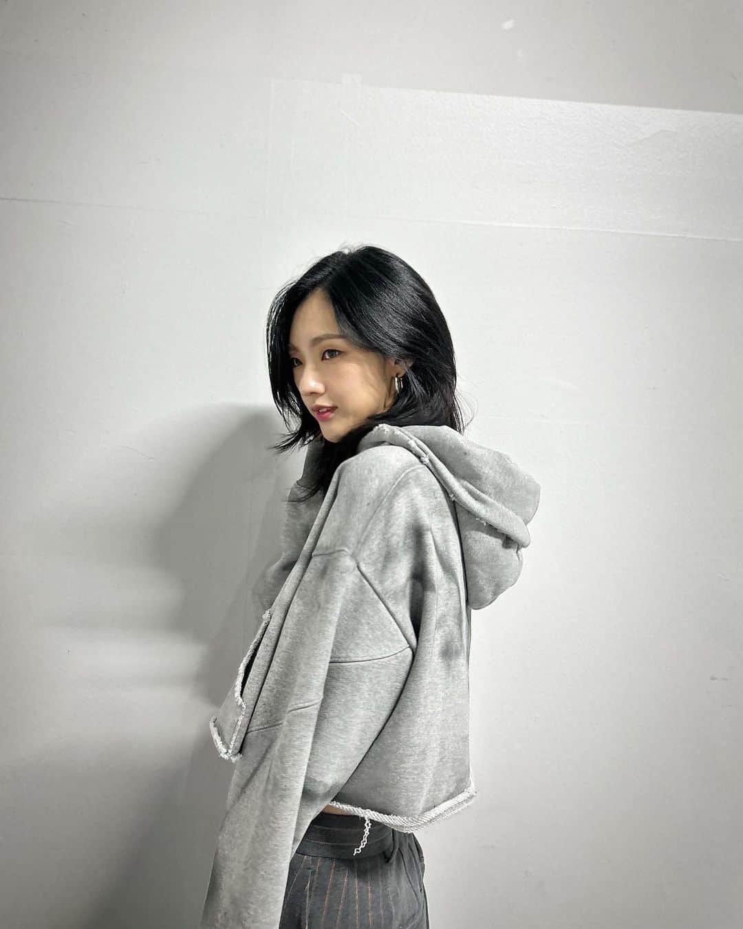パク・アインのインスタグラム：「#seoulfashionweek #peopleoftheworld  진짜멋있다용 👍👍👍 @classic_minhee.」