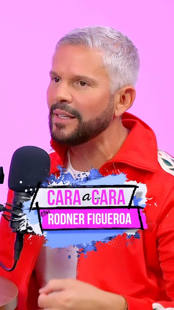 のインスタグラム：「Consejos para combatir la infelicidad!!! Nuevo episodio de @caraacaraconrodner el #podcast disponible ya en #youtube y #spotify 🚨🎧¿Quieres ser feliz? Este “Cara a cara con Rodner” el podcast te va dar las herramientas para que aprendas a ser feliz con los consejos prácticos de @betsydecuba y su lema “Poner de moda la felicidad”. Ella es una famosa instructora cubana-americana y embajadora de “Zumba” quien por más de 15 años ha llevado su ritmo y buena energía por el mundo entero, y es la co-creadora  del movimiento “Healing in motion” que brinda herramientas útiles a través del movimiento para recuperar la felicidad emocional. Entre sus alumnos célebres se encuentran Shakira, Ricky Martin, Gaby Espino, Adamari López y Lili Estefan entre otros. En este Podcast descubrirás que la felicidad es un ejercicio que hay poner en práctica a diario. Si quieres ser feliz en tu vida, no dejes de escuchar este podcast y compártelo con tus seres queridos y amigos. Producido por @laudelca #happiness #felicidad #clavesdelafelicidad #caraacaraconrodner #rodnerfigueroa」