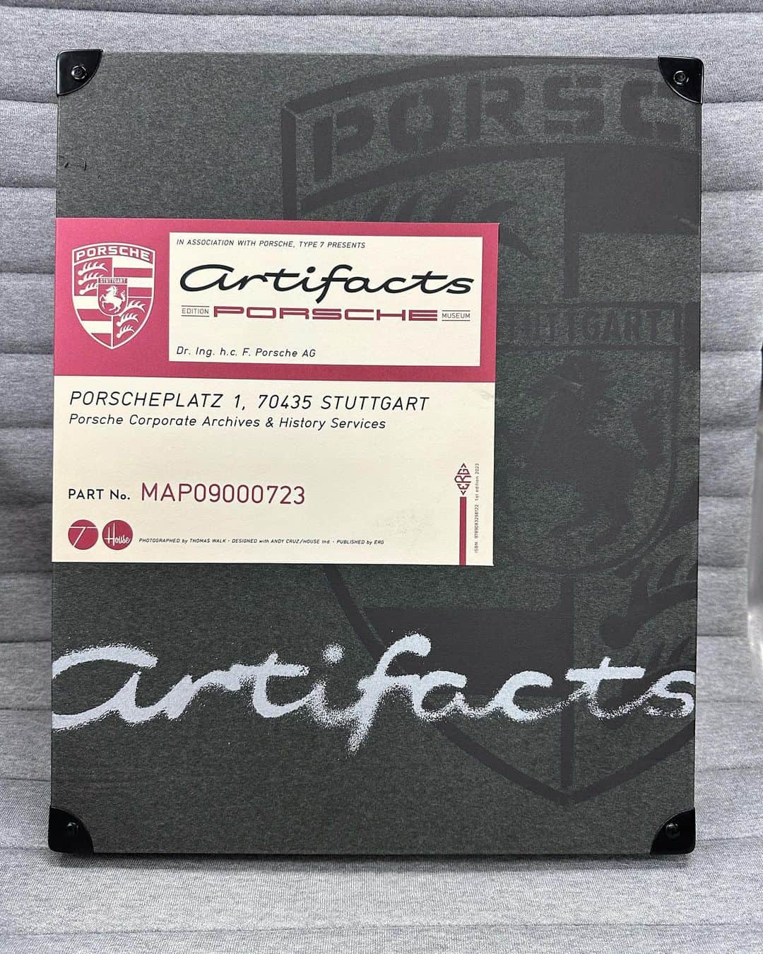 のインスタグラム：「artifacts porsche . . #type7 #ergmedia  #artifactsporsche #porscheartifacts」
