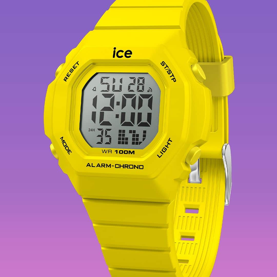 アイスウォッチのインスタグラム：「ICE digit ultra - Yellow: The sparkling watch that will delight fans of luminous watches this year💛✨  #icewatch #icedigitultra #yellow #timeforyellow #colorful  #style」
