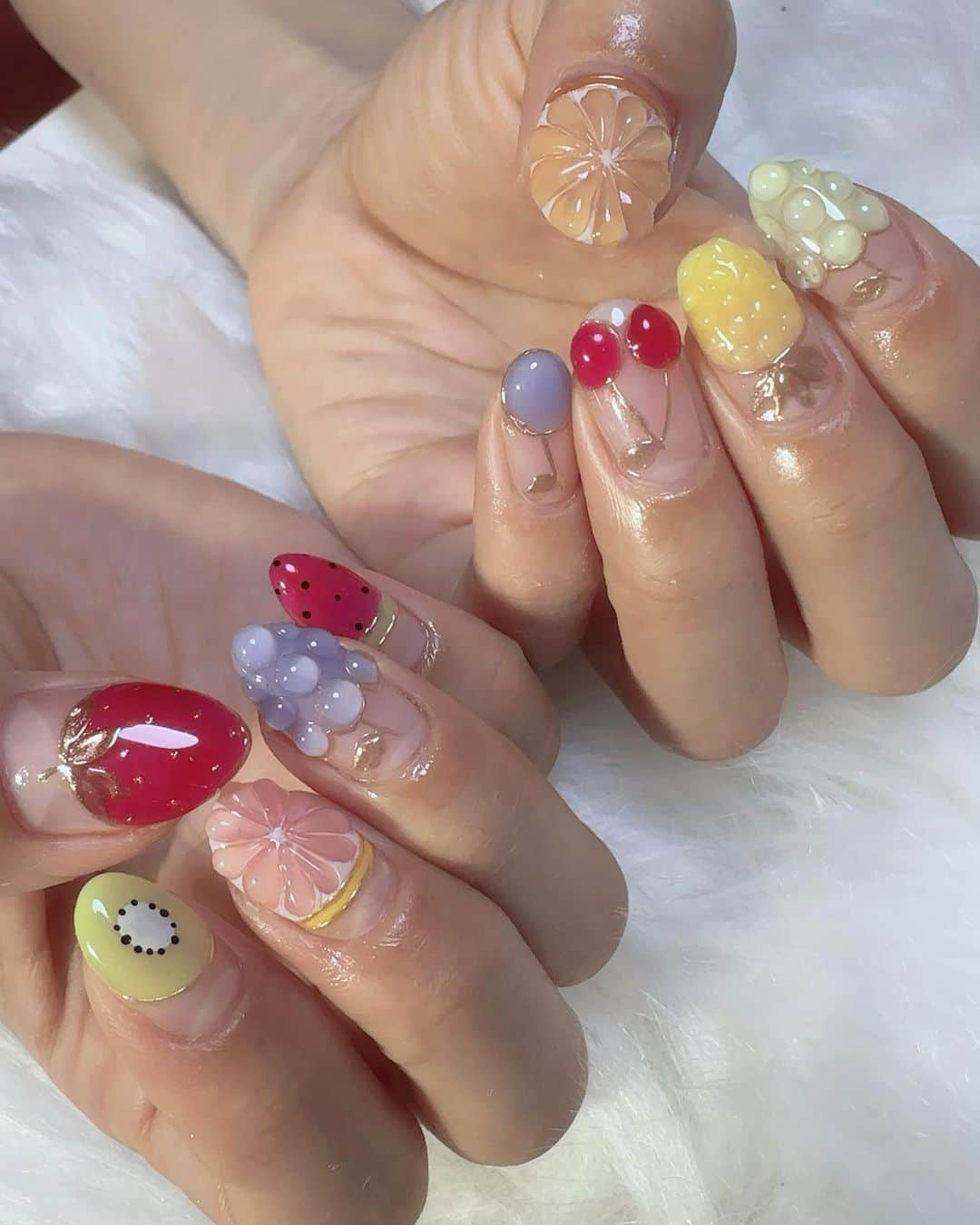 香織さんのインスタグラム写真 - (香織Instagram)「フルーツネイル🍎🍒🍊  #nail#nails#フルーツネイル#秋ネイル#クリアネイル#トレンドネイル#お上品ネイル#大阪ネイルサロン#岸和田ネイルサロン」9月7日 23時00分 - kaorin47