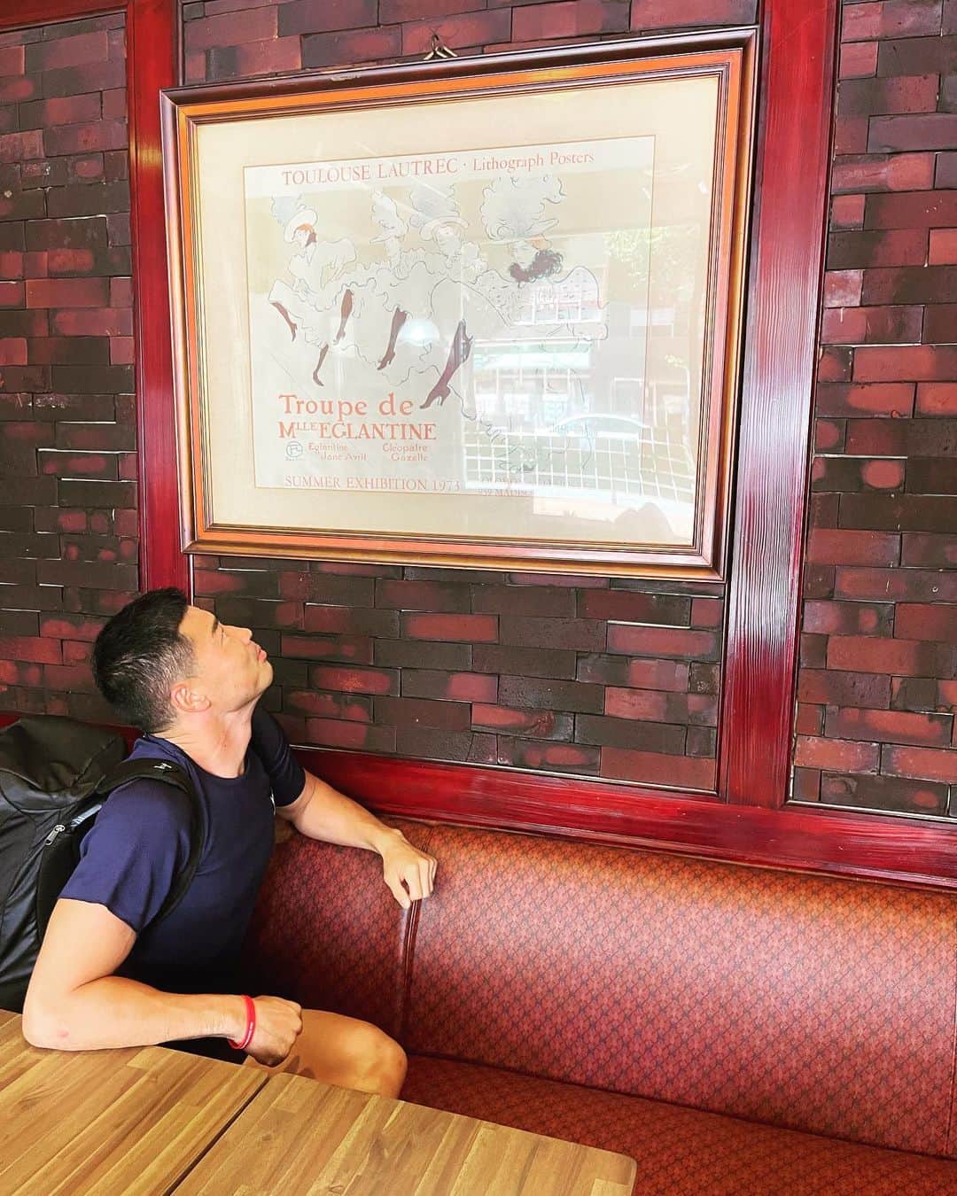 山田章仁のインスタグラム：「Toulouse さんという有名な画家さん。 #rwc2023」