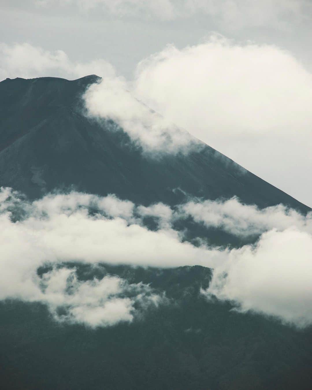 川村あんりさんのインスタグラム写真 - (川村あんりInstagram)「Mount Fuji trip 🗻 !! #mountfuji 🐾」9月7日 23時11分 - anrikawamura