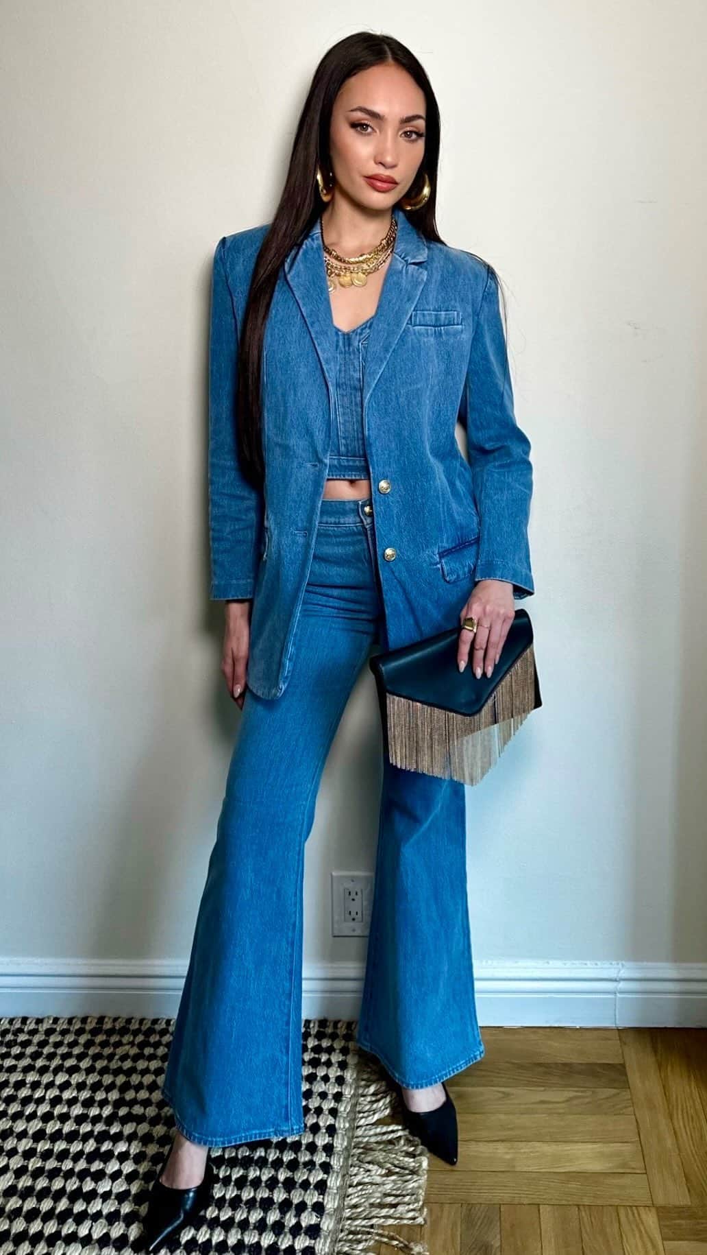 イリス・ミトゥネールのインスタグラム：「Consider @missuniverse runway-ready, thanks to the latest fall fashion at @express. Stay tuned for more #ExpressYou Fashion Week fun on @express social!  #ExpressPartner」