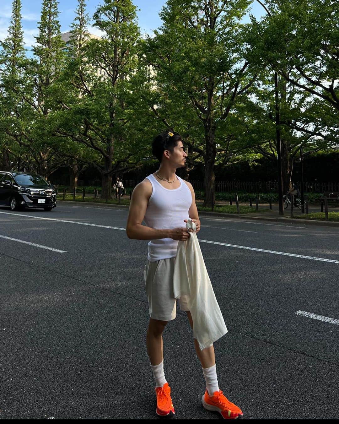 Kensukeさんのインスタグラム写真 - (KensukeInstagram)「残暑まだまだ暑い🥵 ・ ・ @monkmode_official  リリースまであと少し！！」9月7日 23時42分 - kensuke__tokyo