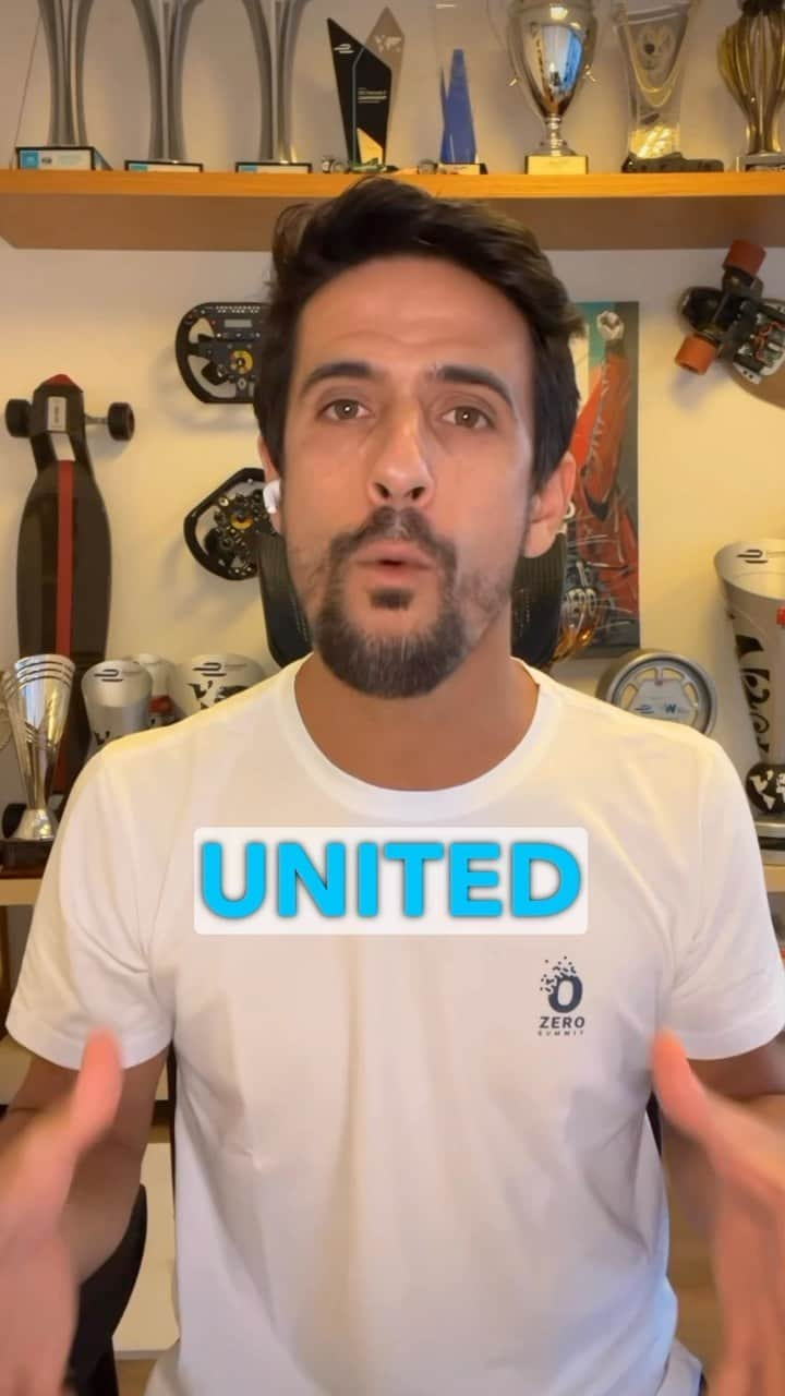 ルーカス・ディ・グラッシのインスタグラム：「As @unep Ambassador for Clean Air, today we remind everyone that good air quality is a human right.  Electric vehicles will help to reduce air pollution.  UN’s Clean Air for Blue Sky mission is trying to save over 6 million people that die prematurely due to air pollution.  #TogetherforCleanAir #WorldCleanAirDay」