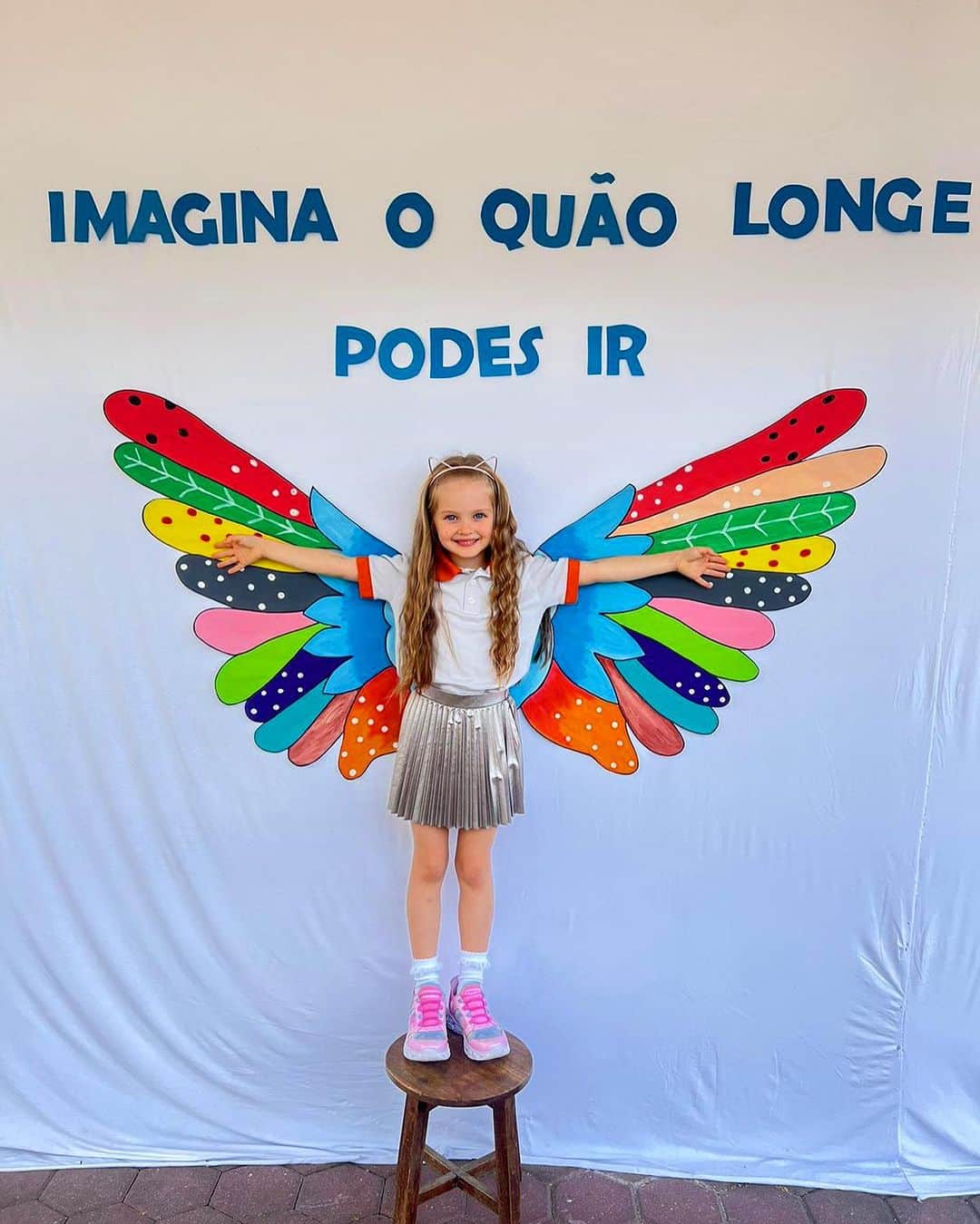 ウーゴ・ヴィエイラさんのインスタグラム写真 - (ウーゴ・ヴィエイラInstagram)「Primeiro dia de escola da Princesa… Como o tempo passa🥶👌」9月7日 23時54分 - hugovieira10
