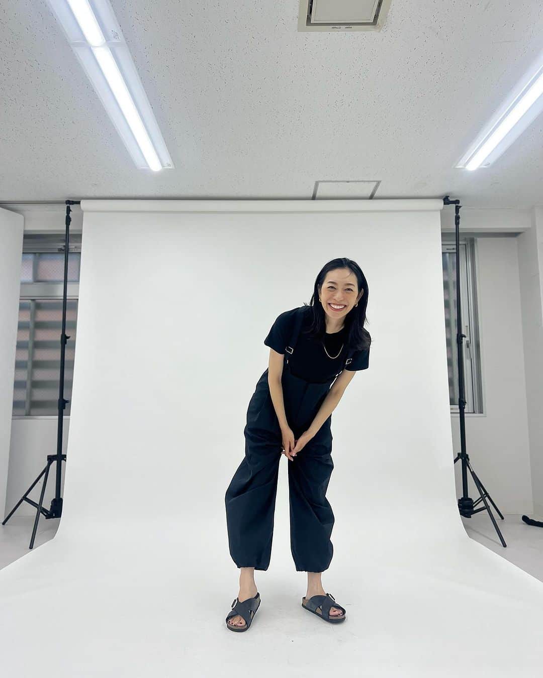 熊澤枝里子さんのインスタグラム写真 (熊澤枝里子Instagram)「・ とあるshooting day🤍 の帰り際。 綺麗めコンサバも
