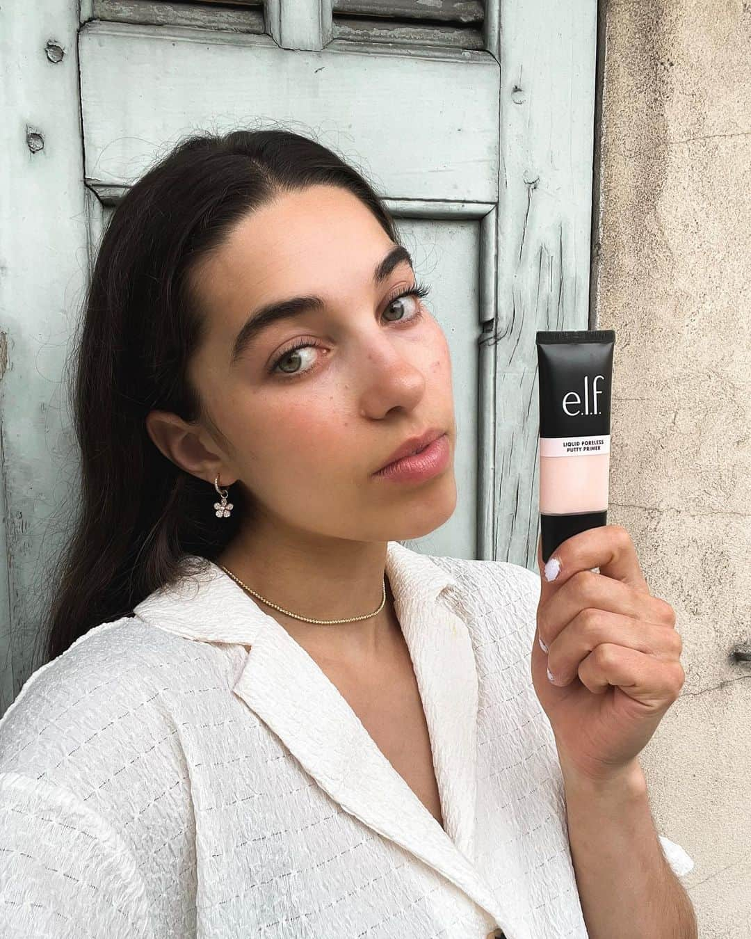 ブルック・ラバウトゥーさんのインスタグラム写真 - (ブルック・ラバウトゥーInstagram)「Feeling glowy with @elfcosmetics poreless putty primer! Honored to represent climbing in @bustle’s Women In Sport Issue ✨💛 #ad」9月8日 0時04分 - brookeraboutou