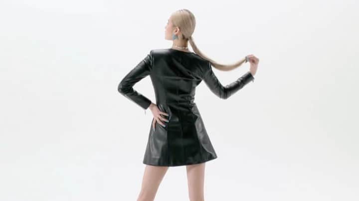 ジトロワのインスタグラム：「THE JITROIS DRESSES I Discover our latest seductive stretch leather dresses on jitrois.com」