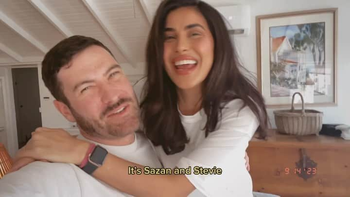 Sazan Hendrixのインスタグラム：「Nobody:  Us: standing on couches, baby’s crying & screaming with excitement to tell you we’re coming to @talkshoplive September 14th! Let’s chat about the new book, ask us questions, and order signed copies! Hit the link in our bio to RSVP to this partayyy! Don’t miss it!!!  Drop a comment if you want a certain someone to be there ready to take your orders 🤓 #talkshoplive #arealgoodlife #partytime」