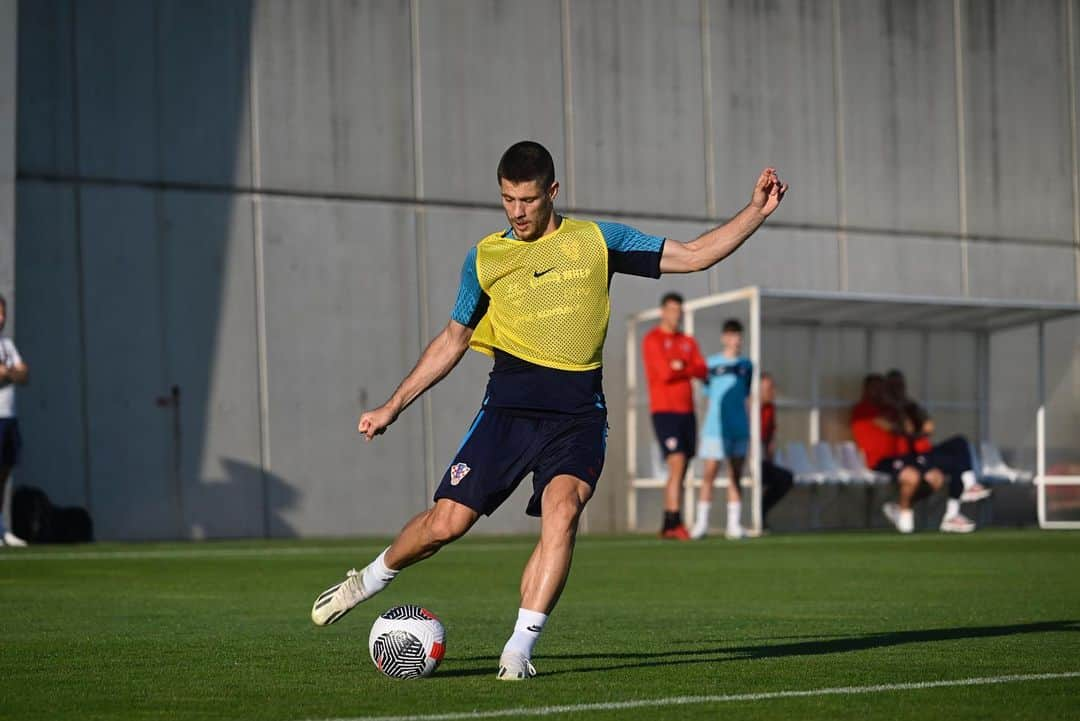 アンドレイ・クラマリッチさんのインスタグラム写真 - (アンドレイ・クラマリッチInstagram)「💥🇭🇷」9月8日 6時40分 - andrejkramaric