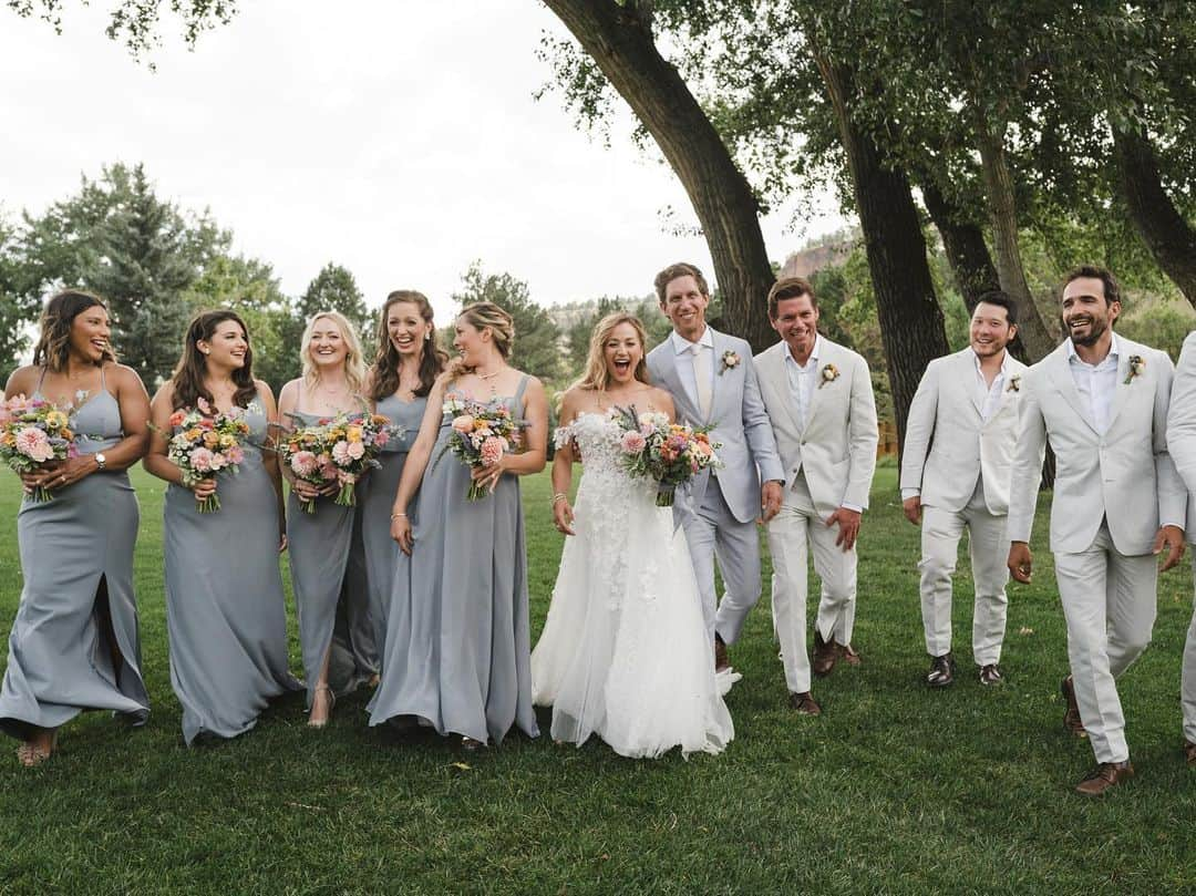 ミーガン・マーチンさんのインスタグラム写真 - (ミーガン・マーチンInstagram)「Such an incredible weekend celebrating one of my best friends @sashadigiulian and her hubby @erikosterholm ❤️👰🏼‍♀️🤵🏼‍♂️!!! It was truly one of the most beautiful days to witness so much love in the air! Absolutely honored to be able to stand by Sasha’s side with the other incredible women in her life! I’ve loved every moment of our friendship and all of the the adventures we’ve had! I’m so excited for all the adventures to come, which will probably include not being able to keep up with you and Erik’s stamina, but psyched to try 🤩! Welcome to the wife life 😜❤️!!! 📸 by @rosserlebeau 🙌」9月8日 1時44分 - meaganmartin89