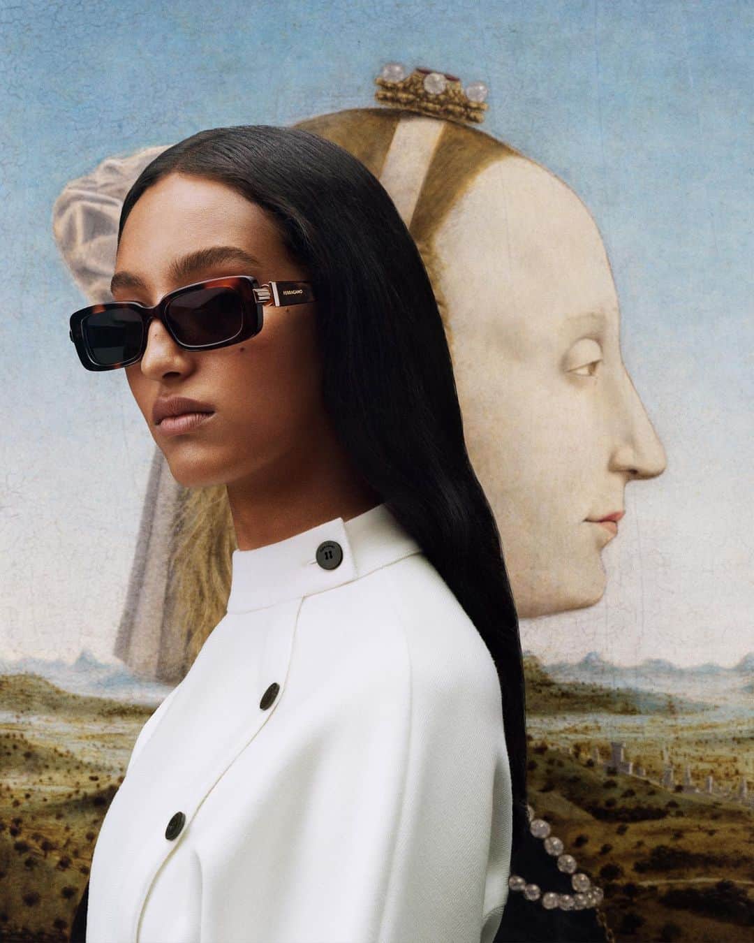 サルヴァトーレ・フェラガモのインスタグラム：「#FerragamoFW23 @mona_tougaard poses on Piero della Francesca 1467-1472, lensed by @tylersphotos – Campaign Creative Director @ferdinandoverderi By permission of the Ministry of Culture – Gallerie degli Uffizi. Discover #FerragamoNewRenaissance at the link in bio.」