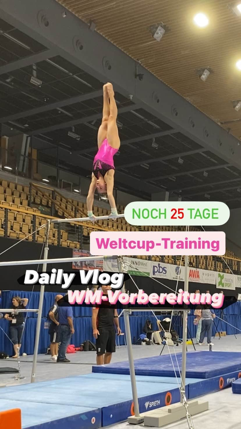 Carina Kröllのインスタグラム：「T-25 days until world championships 🤸🏼‍♀️ . Mit Code „Carina“ spart ihr immer maximal bei More, Oace & Fit Jeans und könnt mich dadurch unterstützen 🤓danke! 🫶🏻 lanzeige* . Meine Supplements: Essentials, Mineral Complete, Curcu more, Creatin + Carnitin lanzeige . Meine Produkte, die ich täglich verwende: Total Protein (🥇 Cherry Yughurt), Light Gourmet Saucen (🥇 BBQ), Chunky Flavour (🥇 Salted Caramel), Zerup (🥇 Johannisbeere), More Clear (🥇 Mango) . . . #fulldayofeating#fdoe#morenutrition#morenutritionrezepte#morenutritionchunkyflavour#gymnasticsvlog#gymnasticsfood#fooddiary#wasichaneinemtages#athletenutrition#gymnasticsnutrition#wettkampfvorbereitung#competitionprep#gymnast#gymnastics#gymnasticslife#gymnasticsnutrition#healthynutrition#roadtoparis2024#nationalteamaustria#teamaut#carinakroell」