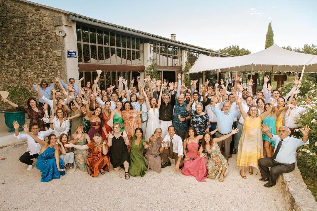 アレクサンダー・マシアラスさんのインスタグラム写真 - (アレクサンダー・マシアラスInstagram)「Eurotrip part 1 ft. a wedding in the south of France  Swipe to the end for a new meme format」9月8日 3時40分 - amassialas