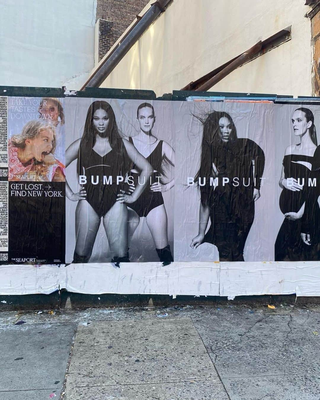 ニコール・トルンフィオさんのインスタグラム写真 - (ニコール・トルンフィオInstagram)「@bumpsuit takes NYC with our new #bumpsuitICON campaign feat. @chaneliman and @mirtemaas 🖤🖤🖤 Thank you to my team, the best team ever 🙏🏼 Photographer : @cydneycosette Photograoher Assistant @brookeholm Creative Direction : (me 🥰) Hair : @junyahair makeup : @beatbytwiggy Director : @jendarzi BTS : @alexandria.bond Collection : @alanagracefashiondesign Graphic Design : @ladykaty_」9月8日 3時45分 - nictrunfio