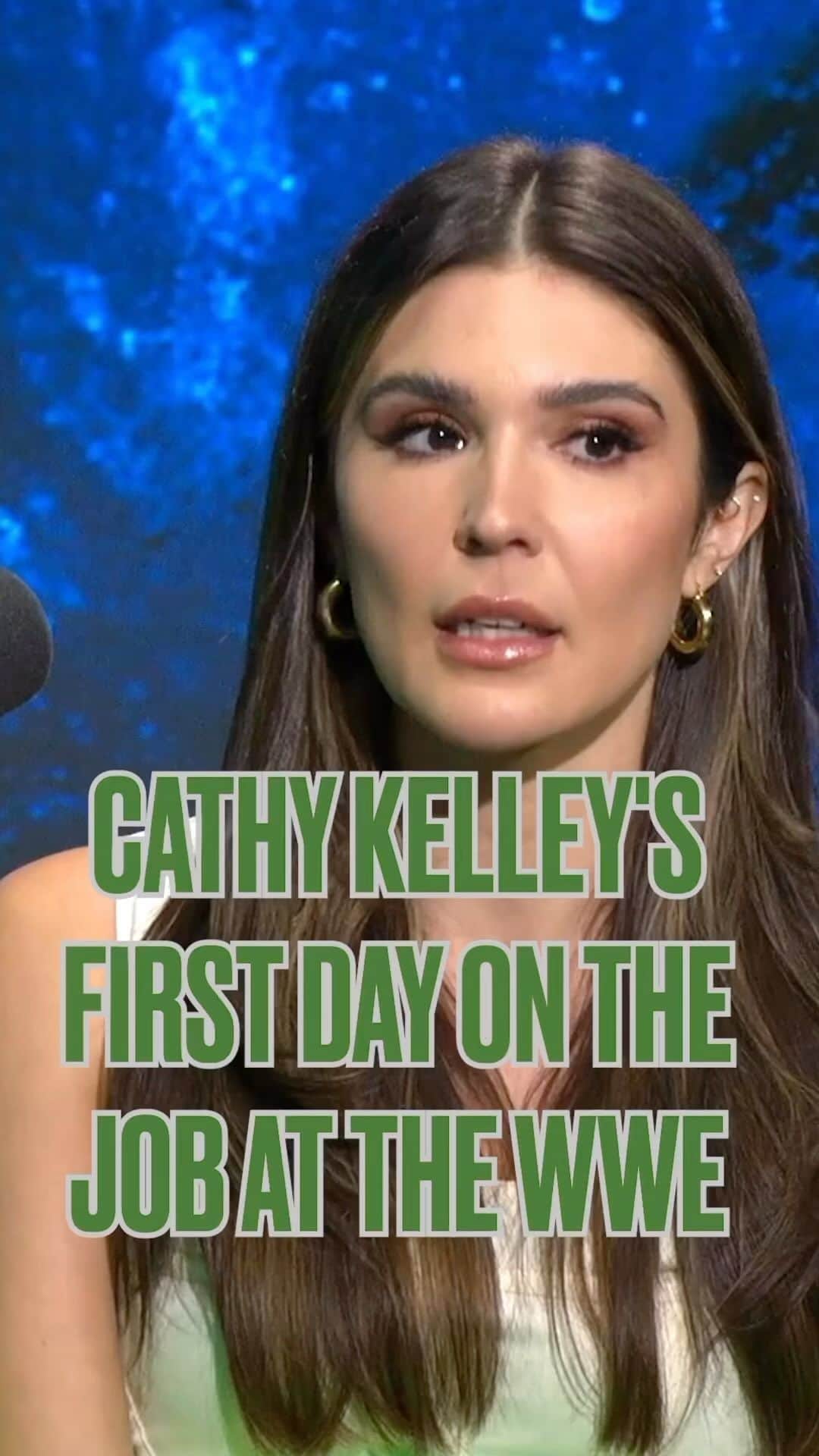 キャシー・ケリーのインスタグラム：「How @americannightmarecody and @thebrandirhodes reassured @cathykelley in her early days at WWE ⬇️  Listen to this week’s episode of #OutOfCharacter via Link in Bio!」