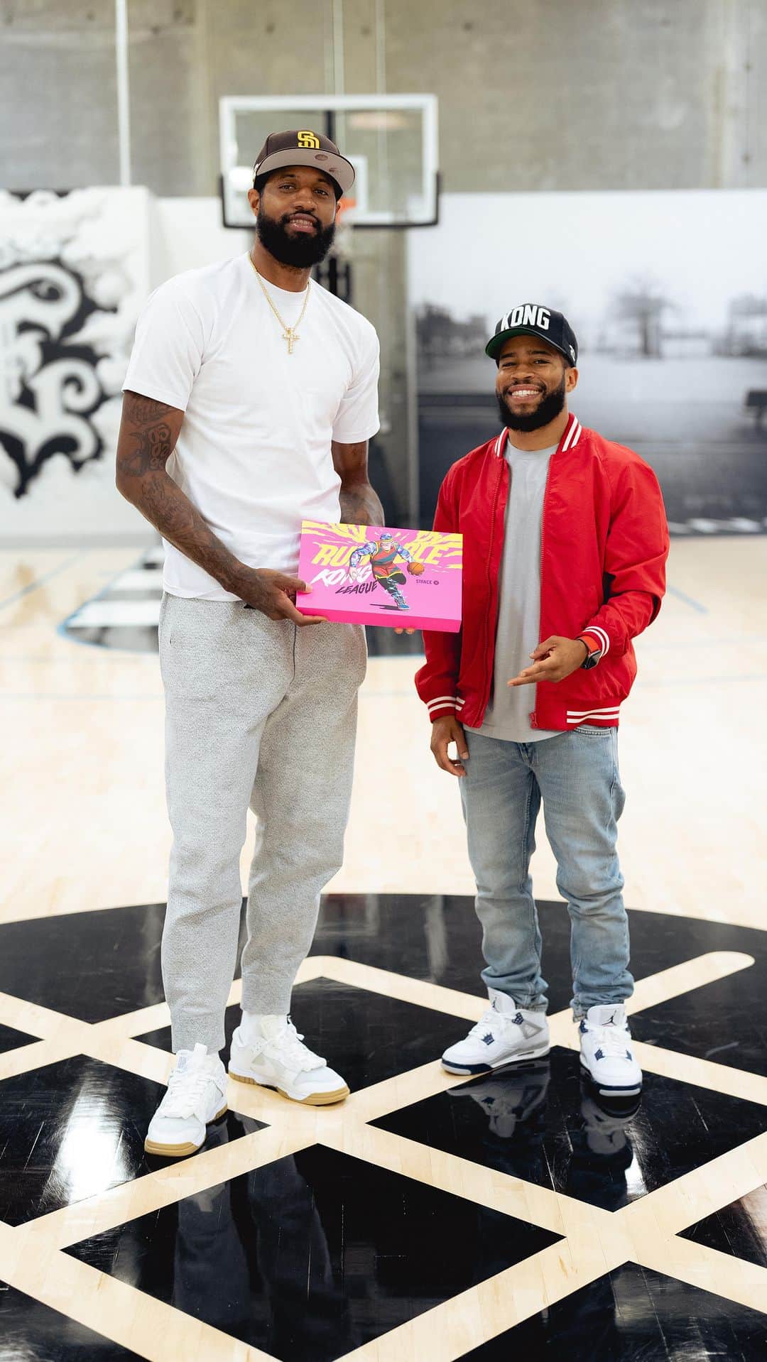 Stanceのインスタグラム：「NBA legend @ygtrece showcases our very first box of @stanceofficial HyperSocks.  This exclusive collectors item is now available for all Rumble Kong holders to purchase. With only 250 collectors boxes available, you’ll need to dunk on this quick before they’re gone for good.  We’ll also be refunding the first 10 purchases on the physical boxes.  Not only does your HyperSocks box unlock a physical component, you’ll also get 3 sick pairs of in-game wearables to use in the RKL game.  2 rare fur designs & a PG13 special edition, featuring none other than Paul George’s Rumble Kong.  Hit the link in our bio, grab your in-game HyperSocks and use the box to cop your physical.  All profits from the physical item go to the Paul George Foundation!  #Hypersocks #Rumblekongs #Rumblekongleague #Stance #Stancesocks」