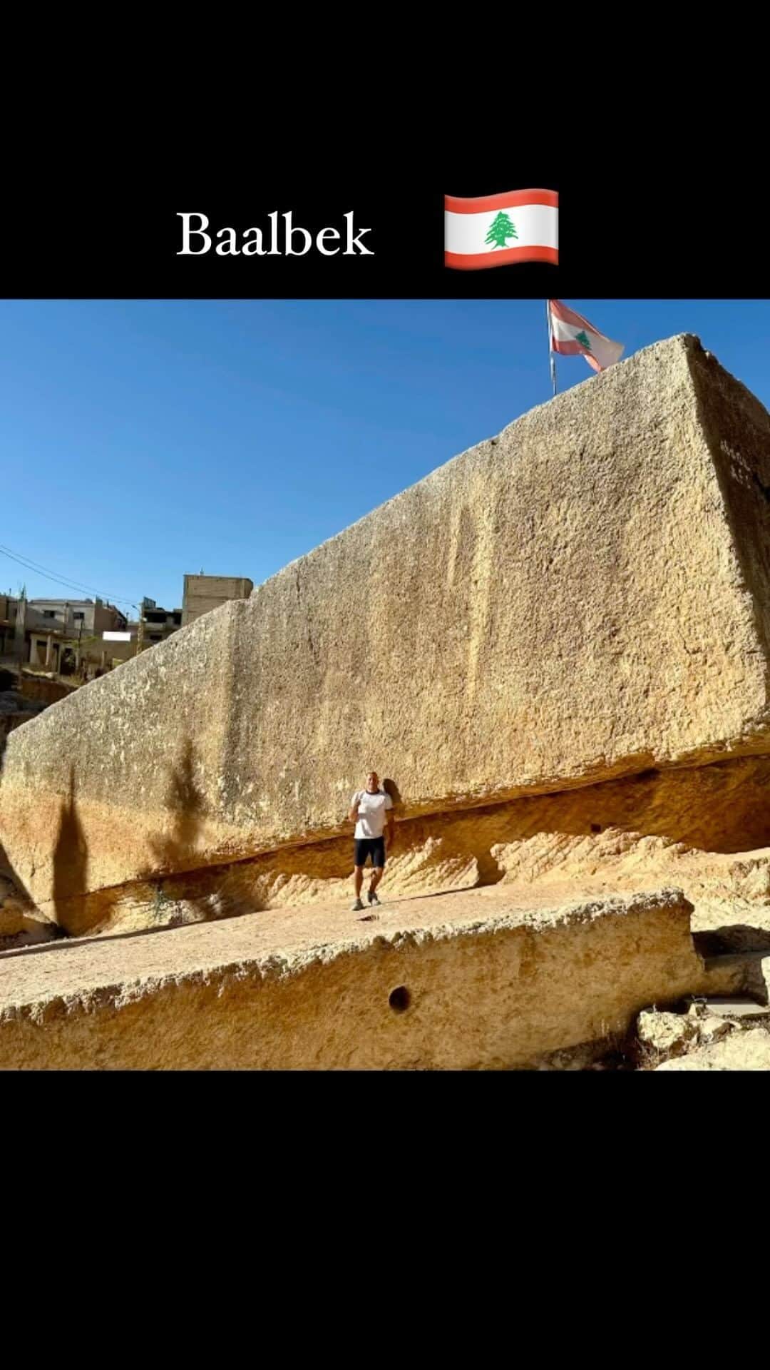 ジョルジュ・サンピエールのインスタグラム：「Some of these stone blocks cut and brought to the site in Baalbek 🇱🇧 weigh 1,000 tons.  I would really love to see how they did it.」