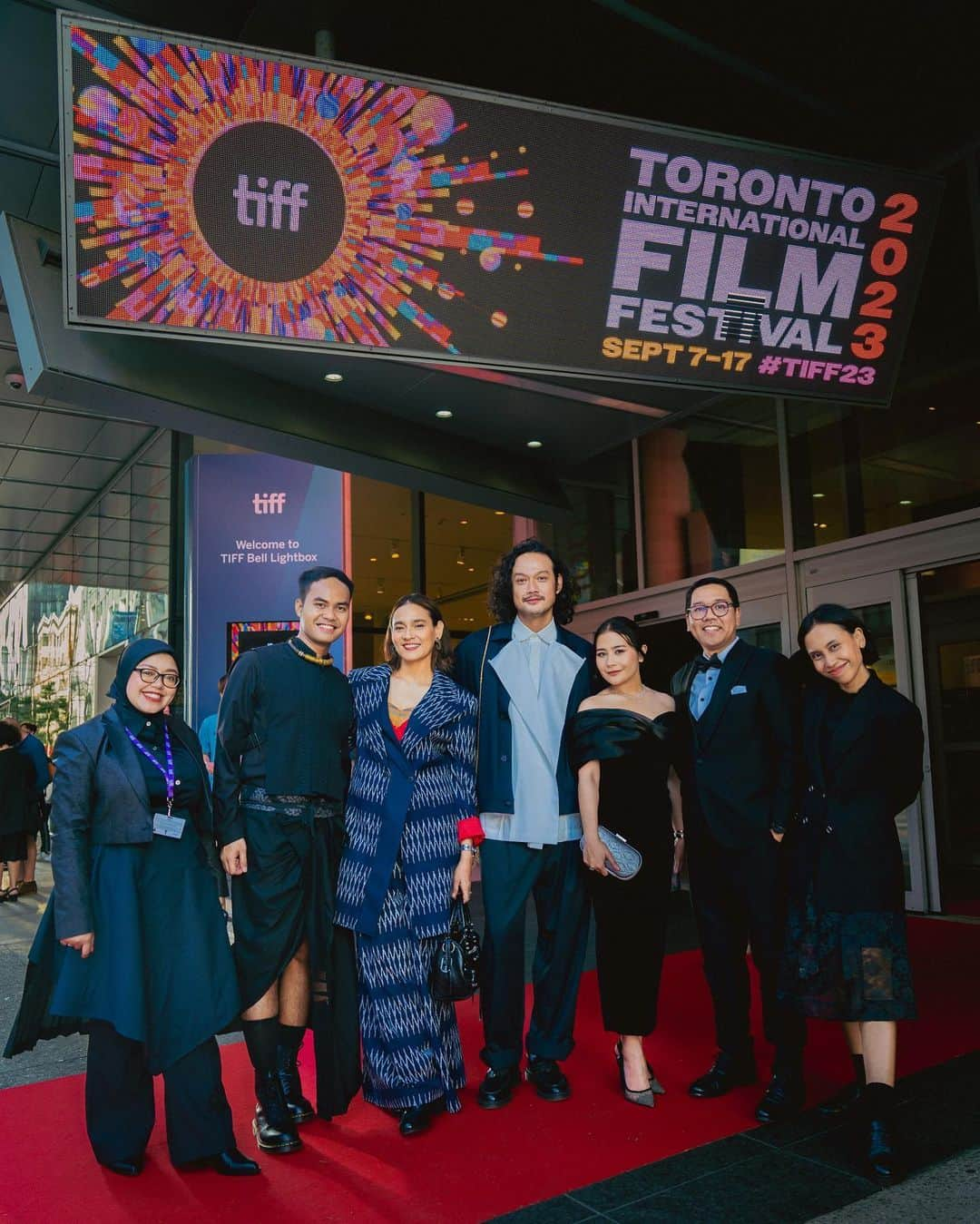 Prilly Latuconsinaさんのインスタグラム写真 - (Prilly LatuconsinaInstagram)「At the red carpet of @tiff_net opening night, representing @filmbudipekerti ❤️ #BudiPekerti #TIFF2023」9月8日 15時54分 - prillylatuconsina96