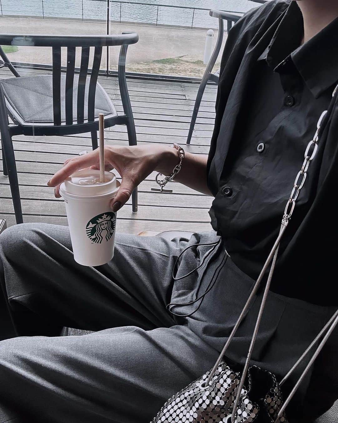 山本明果のインスタグラム：「⠀ ⠀ ⠀ ⠀ 🌭☕️🛒 ⠀ ⠀ コストコの筋子588円/ｇだったよー安！ 早速いくら醤油漬けに。 トイレットペーパーは3日間限定で特売らしいよ🧻 ⠀ ⠀」