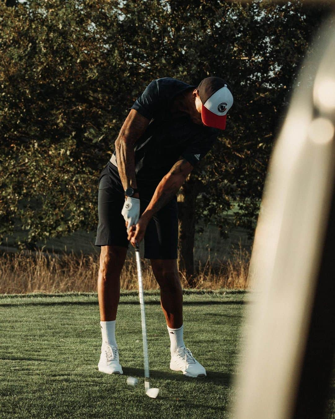 ジェイ・ボスロイドさんのインスタグラム写真 - (ジェイ・ボスロイドInstagram)「Sunset golf 🤝🏽 @legolfnational  #golf #lovegolf #france #legolfnational #frenchopen #instagolt #culture #outtaboundzshow」9月8日 15時45分 - jaybothroyd